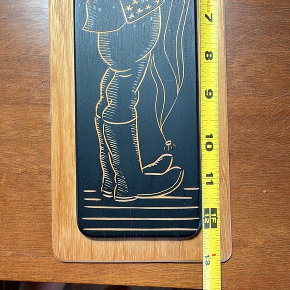 Scandinavian Made Wood Etched wall Hangings - Picture 8 of 9